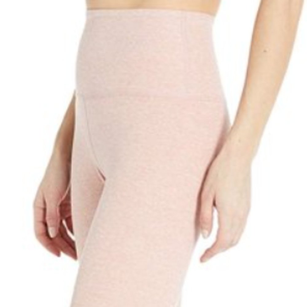 Beyond Yoga HW Midi Legging Pink